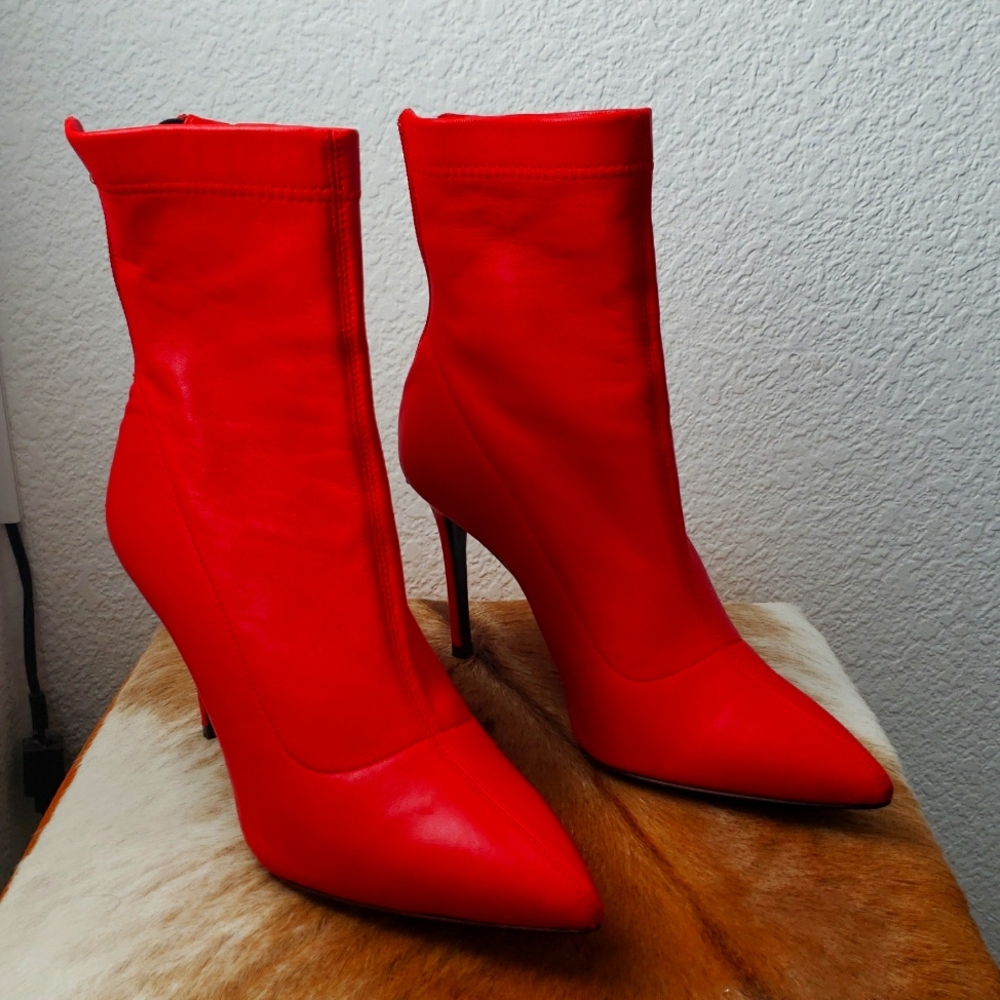 Barneys New York Red Leather Heeled Booties Size 36 1/5